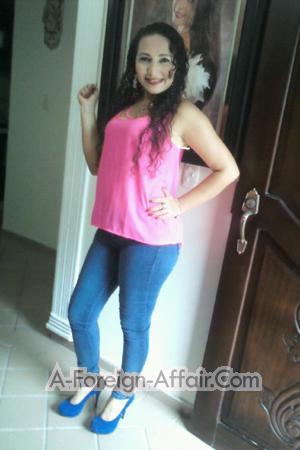 150281 - Heidy Age: 46 - Colombia