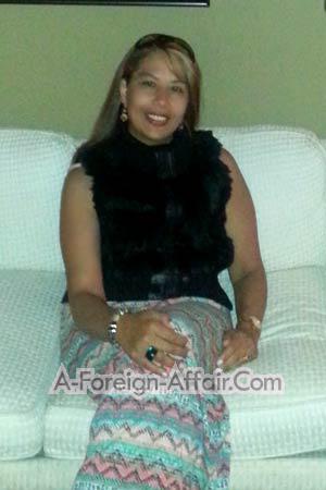 156375 - Diana Patricia Age: 59 - Colombia