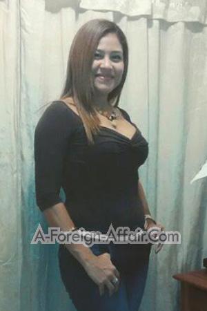 171077 - Luz Age: 44 - Colombia