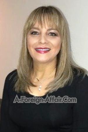 172947 - Hazel Age: 51 - Costa Rica