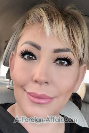 174216 - Johanna Age: 48 - Costa Rica