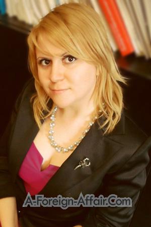 176192 - Elena Age: 35 - Ukraine
