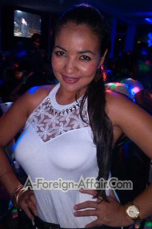 176819 - Laura Age: 40 - Colombia