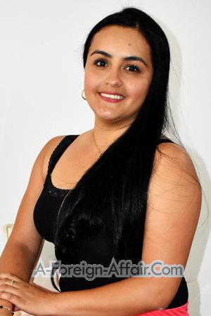 177460 - Johana Andrea Age: 38 - Colombia