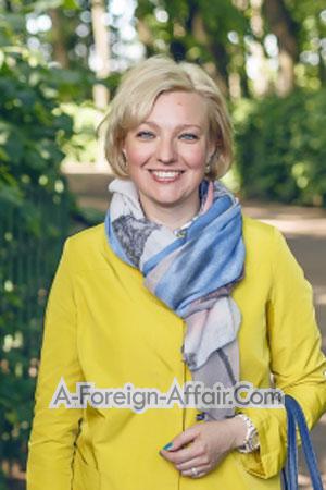179290 - Ksenia Age: 44 - Russia