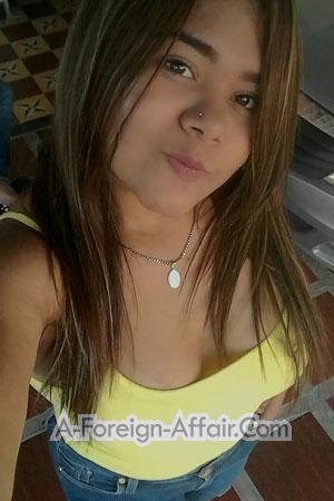 179794 - Karolay Age: 27 - Colombia