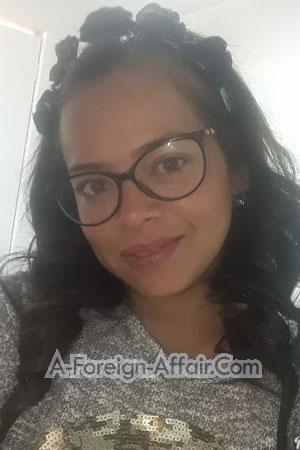 181685 - Martha Age: 43 - Colombia