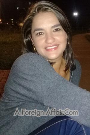 182659 - Sonia Age: 43 - Colombia
