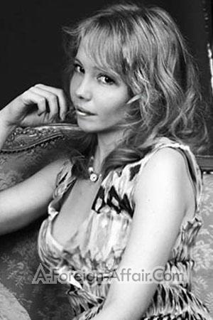 185230 - Yuliya Age: 39 - Russia