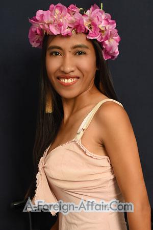 185437 - Emily Age: 37 - Philippines