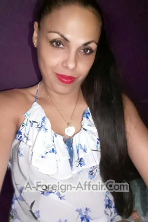 186681 - Estefany Age: 38 - Costa Rica
