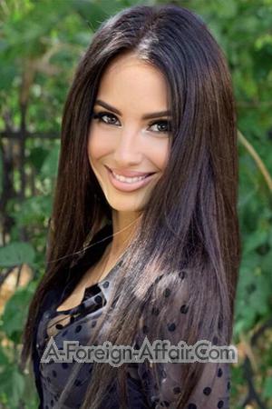 189016 - Valeriya Age: 32 - Russia