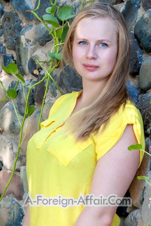 190401 - Anna Age: 36 - Belarus
