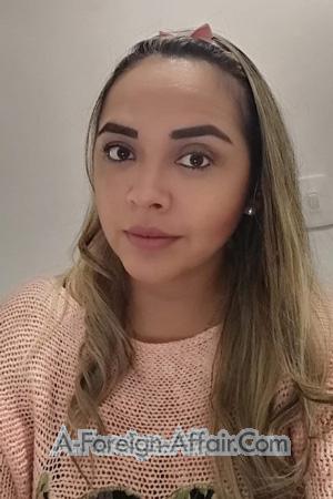 190667 - Ana Maria Age: 40 - Colombia