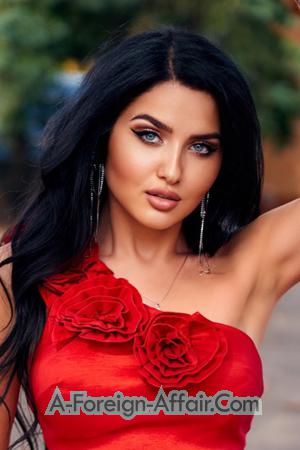 191116 - Inna Age: 31 - Ukraine