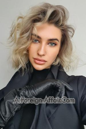193254 - Julia Age: 30 - Russia