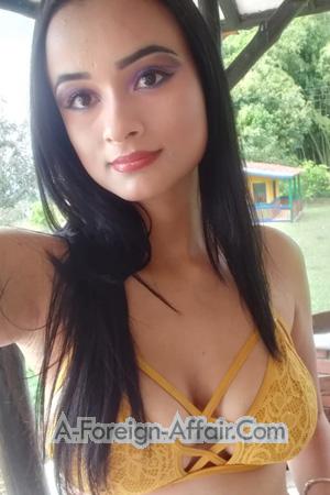 193441 - Monica Age: 23 - Colombia