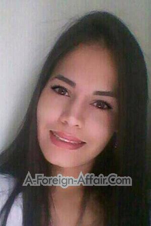 193924 - Andreina Age: 32 - Venezuela