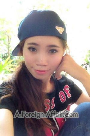 194694 - Thi Hien Age: 37 - Vietnam