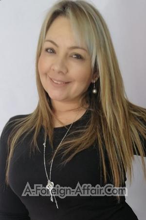 195159 - Alexandra Age: 45 - Colombia