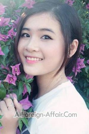 195835 - Thi Nhi Age: 32 - Vietnam