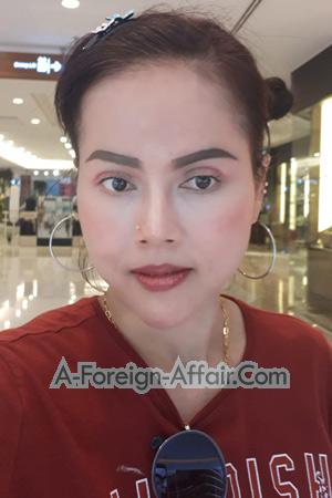 196081 - Anchasa  (ann) Age: 47 - Thailand