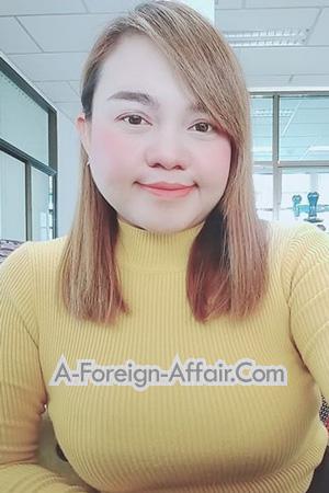 196180 - Porntipa Age: 44 - Thailand
