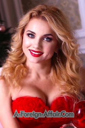 197669 - Elena Age: 53 - Ukraine
