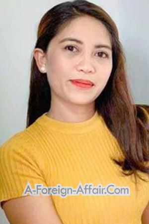 Ladies of Cebu City