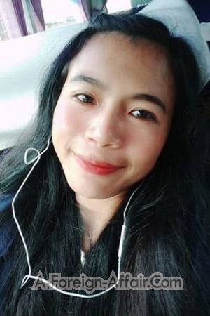 198703 - Wipavadee Age: 40 - Thailand