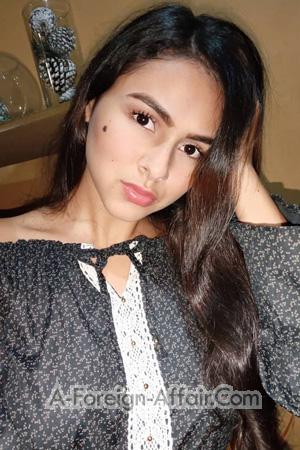 199516 - Anyerli Age: 22 - Venezuela