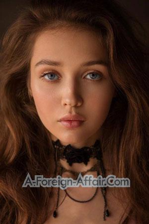 199999 - Aleksandra Age: 24 - Russia