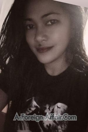 201432 - Marietta Age: 38 - Philippines