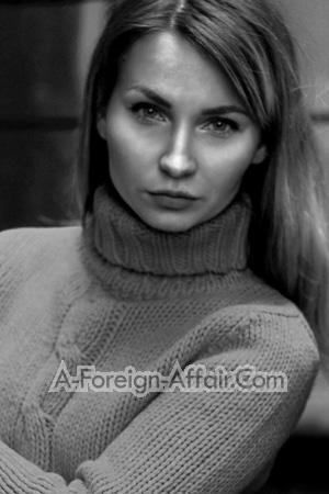 201563 - Elena Age: 28 - Russia