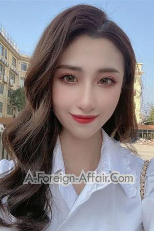 201966 - Yingshan Age: 25 - China