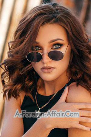202258 - Aleksandra Age: 28 - Russia