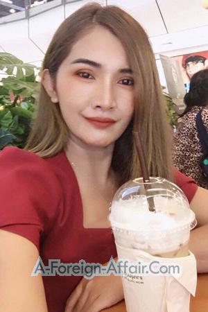 Ladies of Samut Prakan