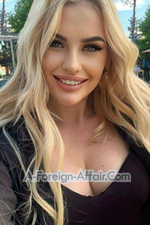 203472 - Alexandra Age: 22 - Ukraine