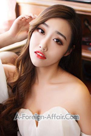 203909 - Siqin Age: 31 - China
