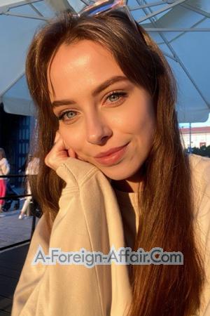 204112 - Anastasia Age: 26 - Ukraine