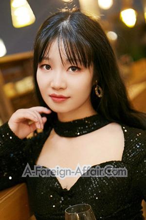 206391 - Yingying Age: 30 - China