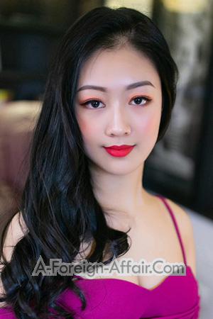206546 - Queena Age: 25 - China