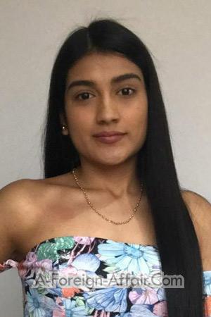 207757 - Maria Isabel Age: 21 - Colombia