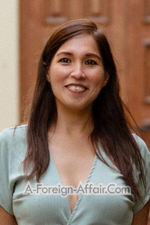 208728 - Elizabeth Age: 39 - Peru