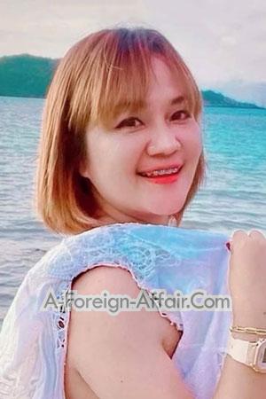 209370 - Pitchsinee Age: 34 - Thailand