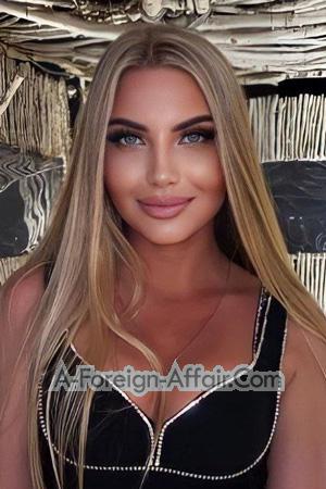 210002 - Valeriia Age: 22 - Ukraine