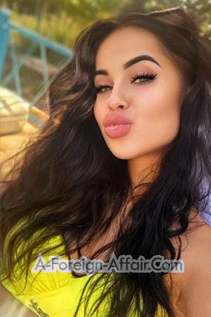 210347 - Myroslava Age: 21 - Ukraine