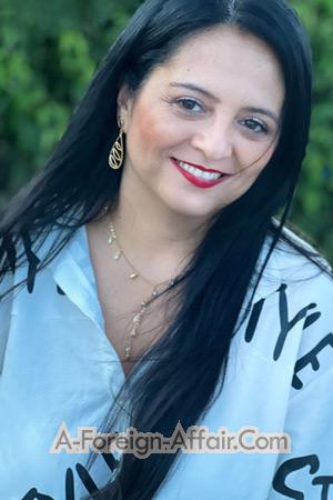 210699 - Viviana Age: 44 - Colombia