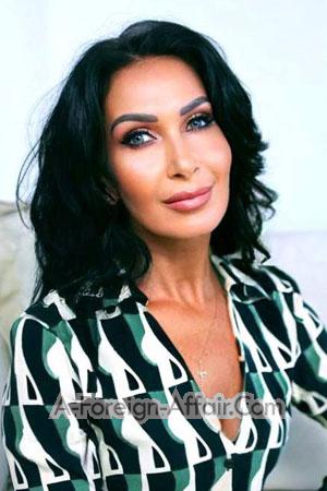 210894 - Alina Age: 48 - Ukraine