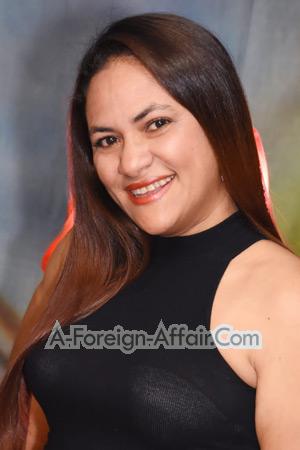 210913 - Arelcy Age: 46 - Colombia